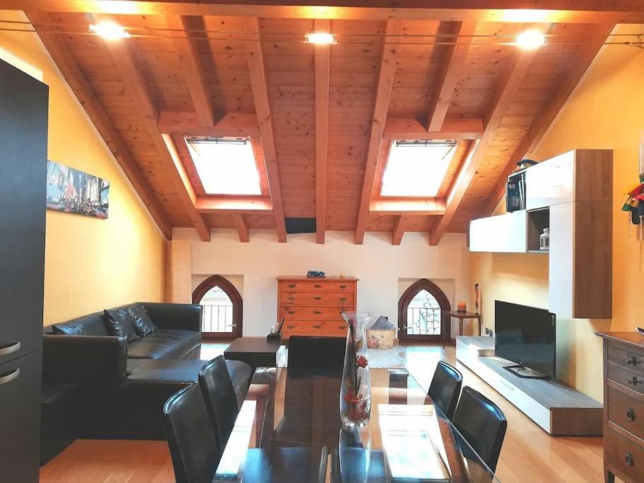 La Corte House サロ エクステリア 写真